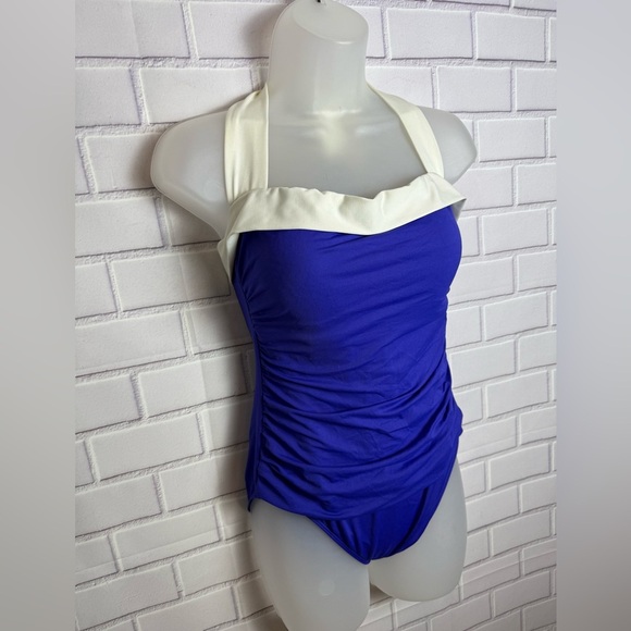 Lauren Ralph Lauren One-Piece Swimsuit Blue & White
Size 10 Tummy Control - Picture 2 of 10